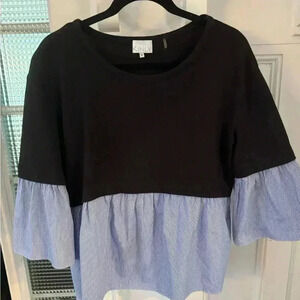 Kinly poplin top black with blue & white stripes bell sleeves size medium